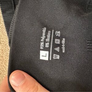 black ribbed biker shorts, size large